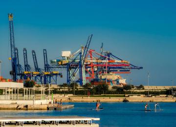 Vista del puerto desde La Marina